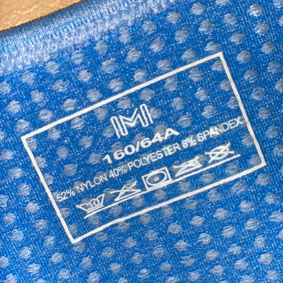 ENV Activewear Long Sleeve Crop Training Top - Picture 4 of 4